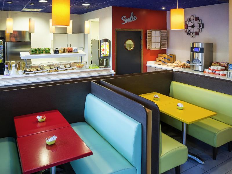 Ibis Budget Lyon Centre Gare Part Dieu image