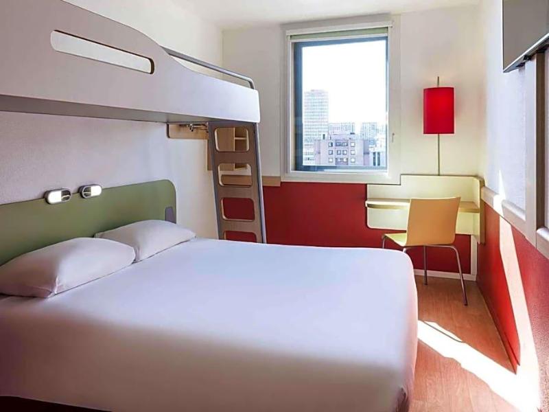 Ibis Budget Lyon Centre Gare Part Dieu image