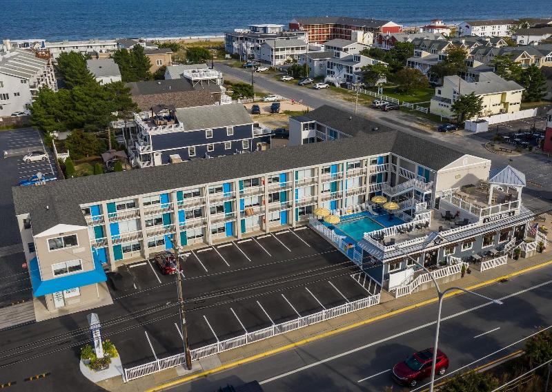 Atlantic Oceanside Dewey image