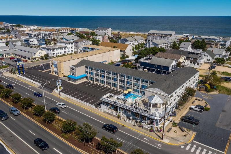 Atlantic Oceanside Dewey image