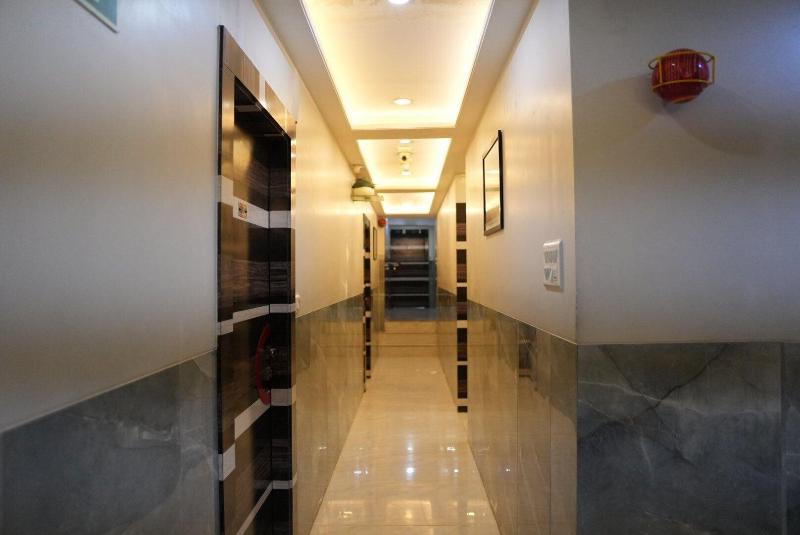 Hotel Pearl View image