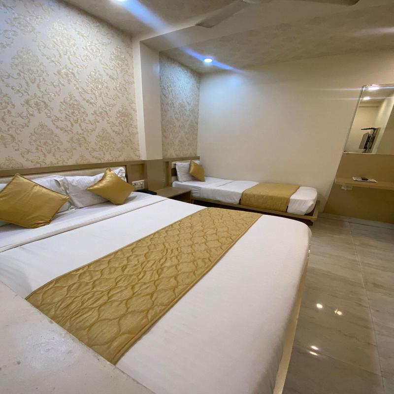 Hotel Pearl View image