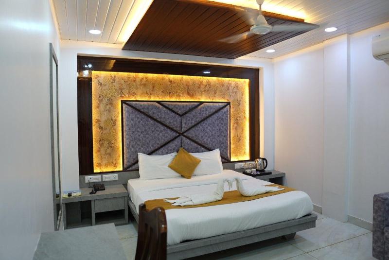 Hotel Pearl View image