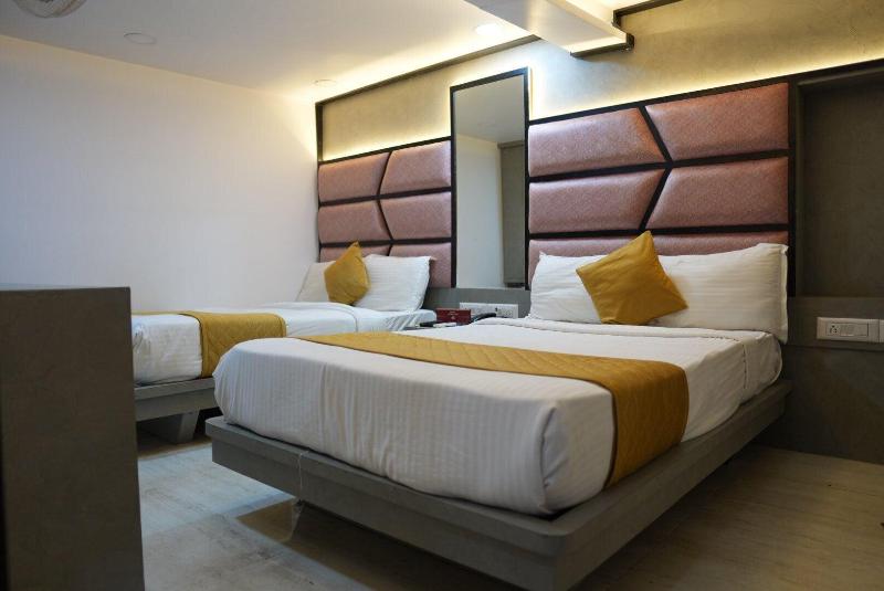 Hotel Pearl View image