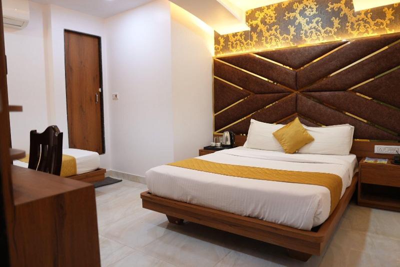 Hotel Pearl View image