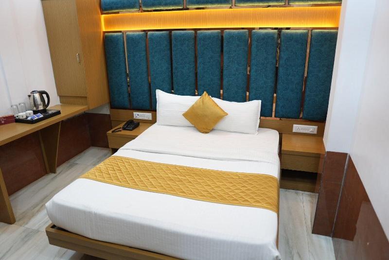Hotel Pearl View image
