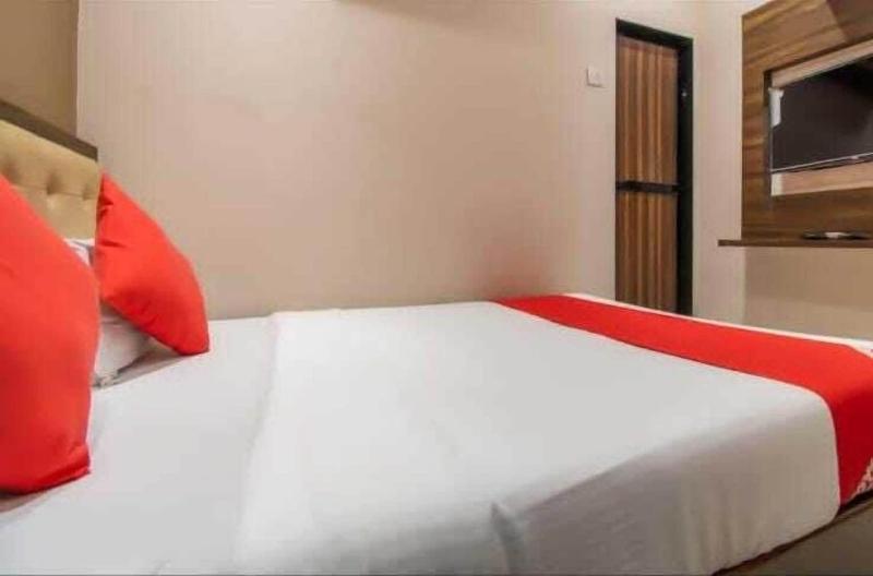 Hotel Ruby image