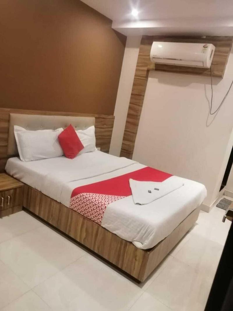 Hotel Ruby image
