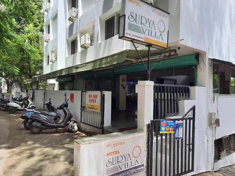 Hotel Surya Villa image