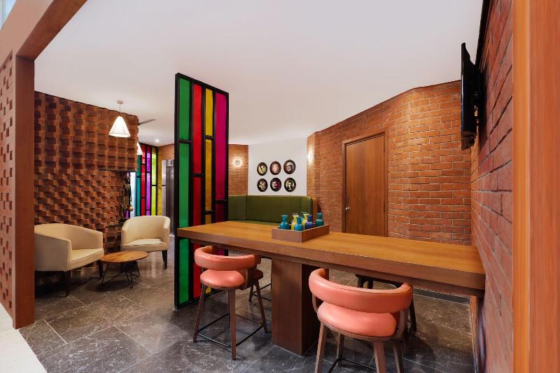 Lemon Tree Hotel Kalina Mumbai image