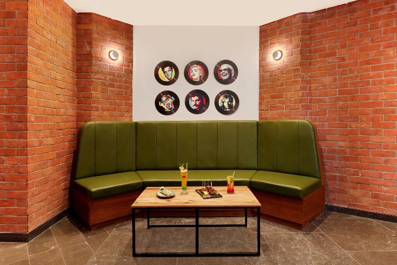 Lemon Tree Hotel Kalina Mumbai image