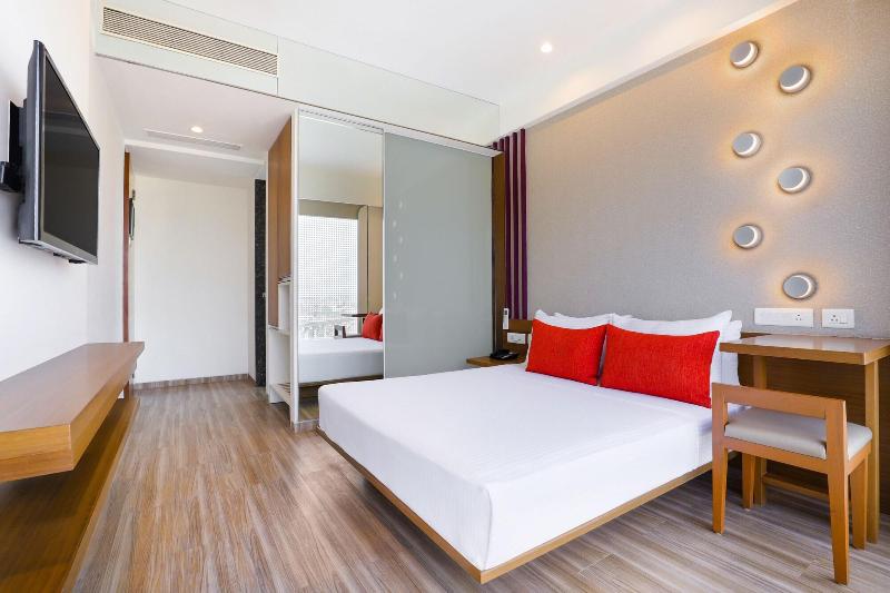 Lemon Tree Hotel Kalina Mumbai image