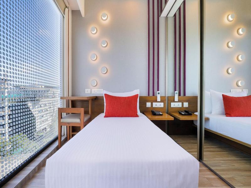 Lemon Tree Hotel Kalina Mumbai image