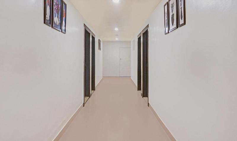Itsy Hotels Crown Inn image