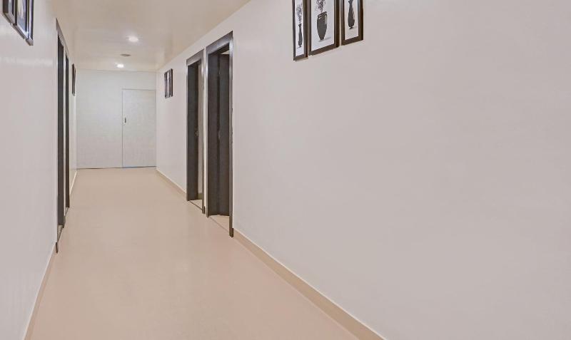 Itsy Hotels Crown Inn image