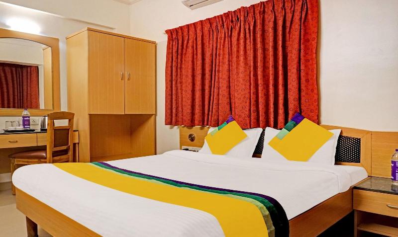 Itsy Hotels Crown Inn image