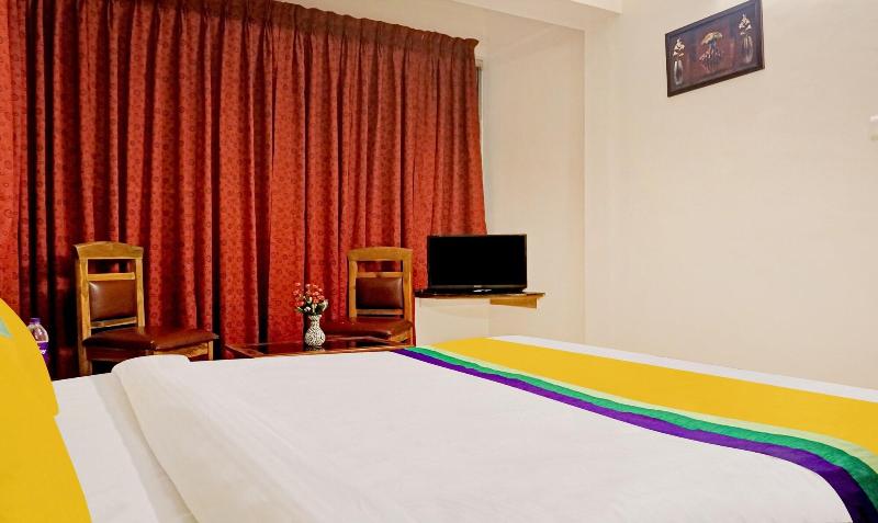 Itsy Hotels Crown Inn image