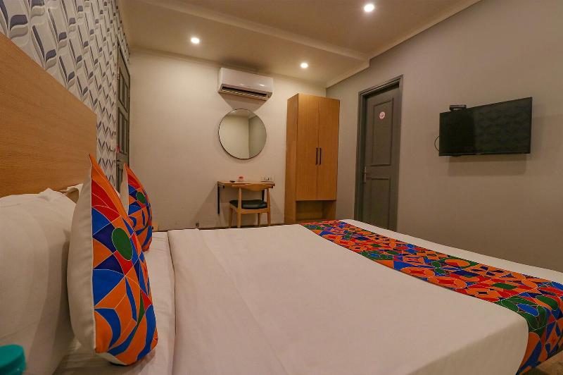 Fabhotel Chhatarpur Enclave image