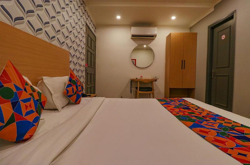 Fabhotel Chhatarpur Enclave image