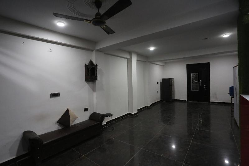Hotel Twamev Couple Friendly Laxmi Nagar image