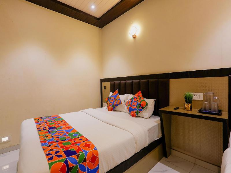 Fabhotel Prime Land image