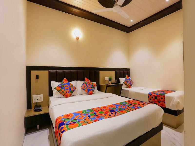 Fabhotel Prime Land image