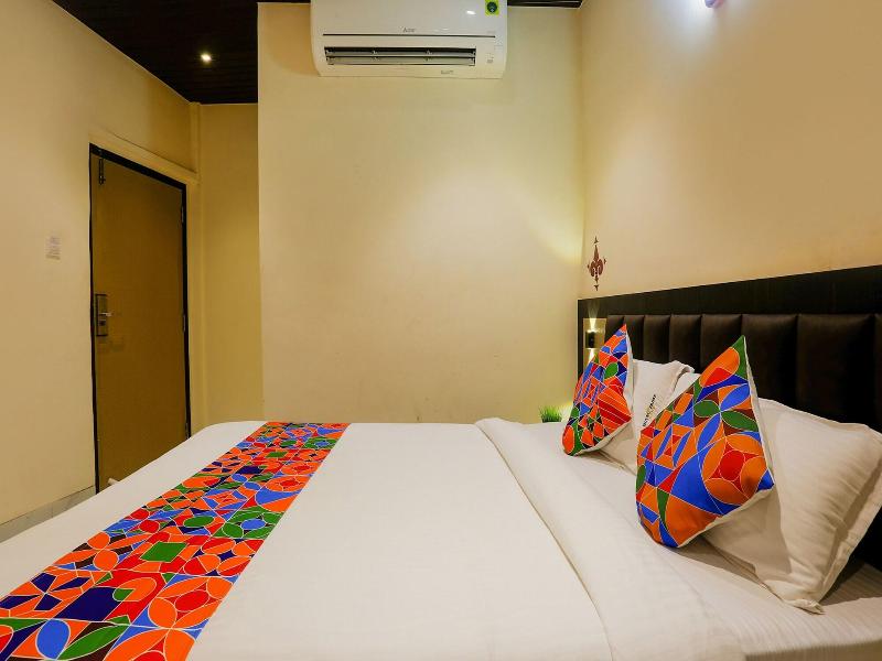 Fabhotel Prime Land image
