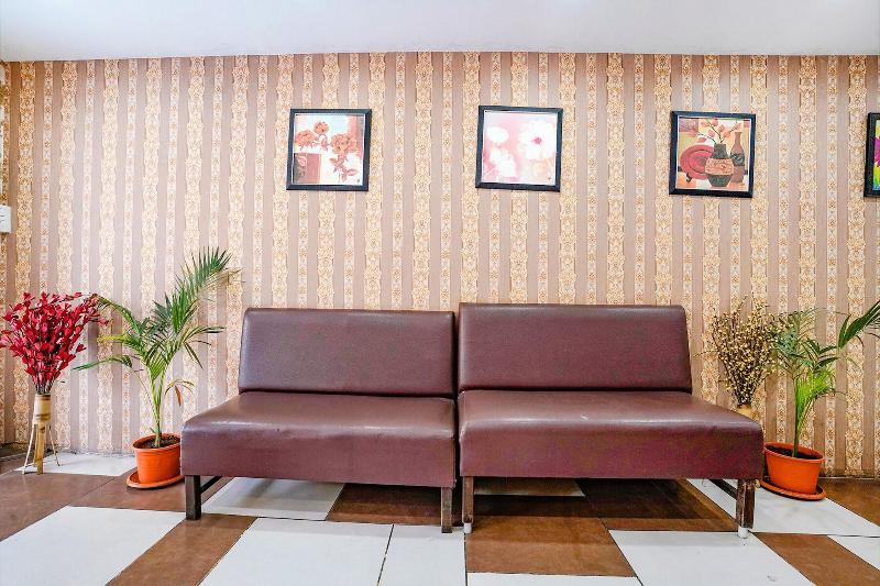 Fabhotel Gargi Deluxe image