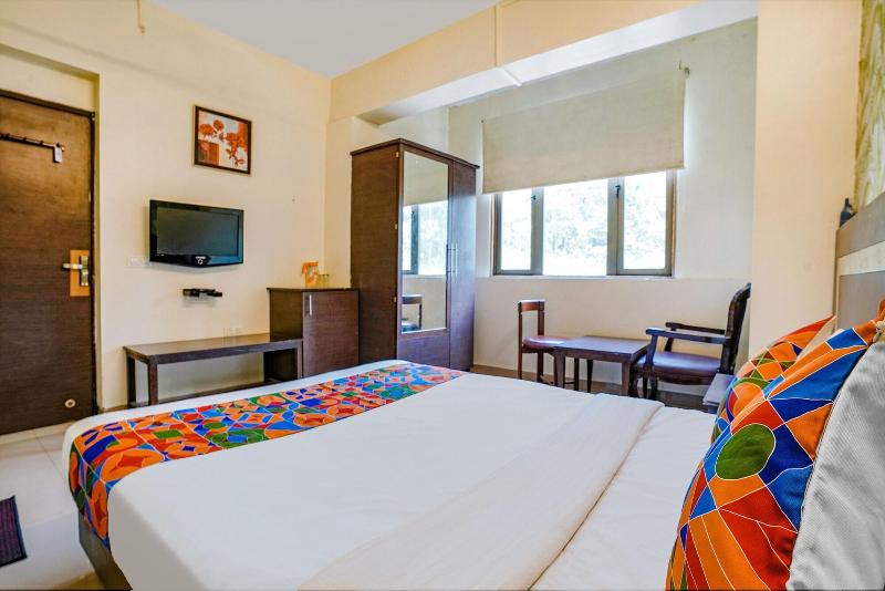 Fabhotel Gargi Deluxe image
