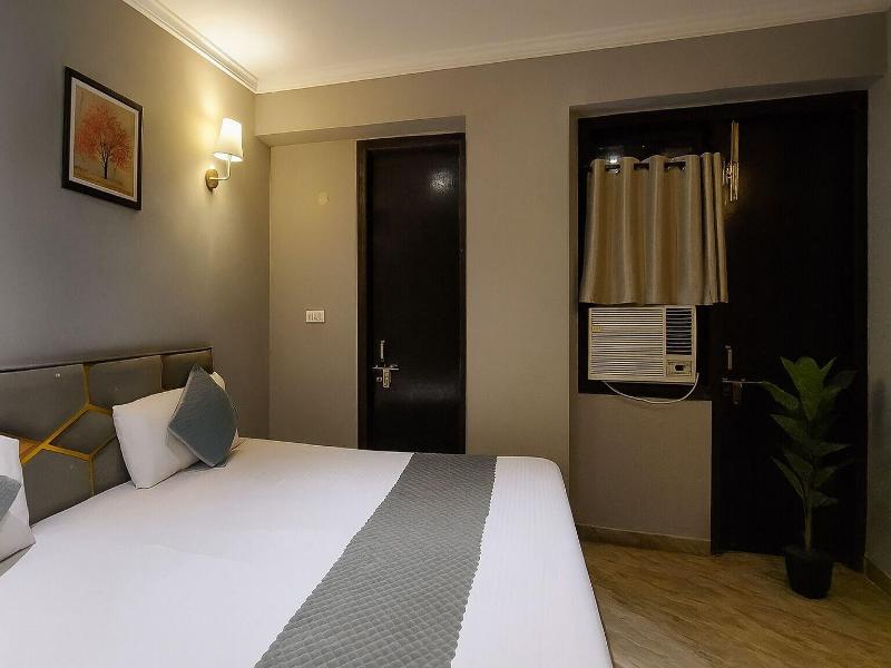 Hotel Diamond Residency image