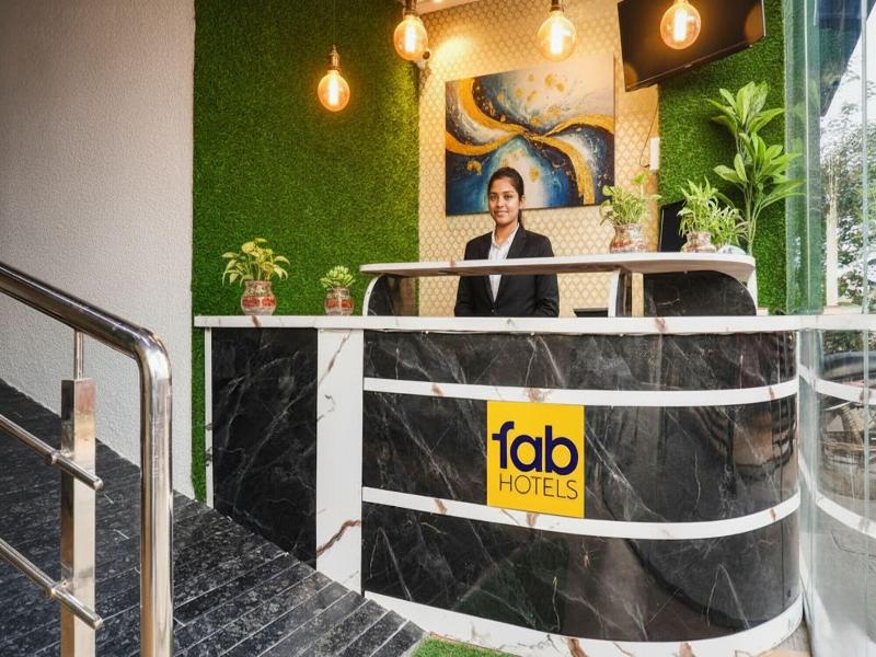 Fabhotel Stay Inn image