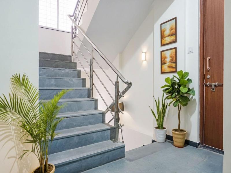 Fabhotel Stay Inn image