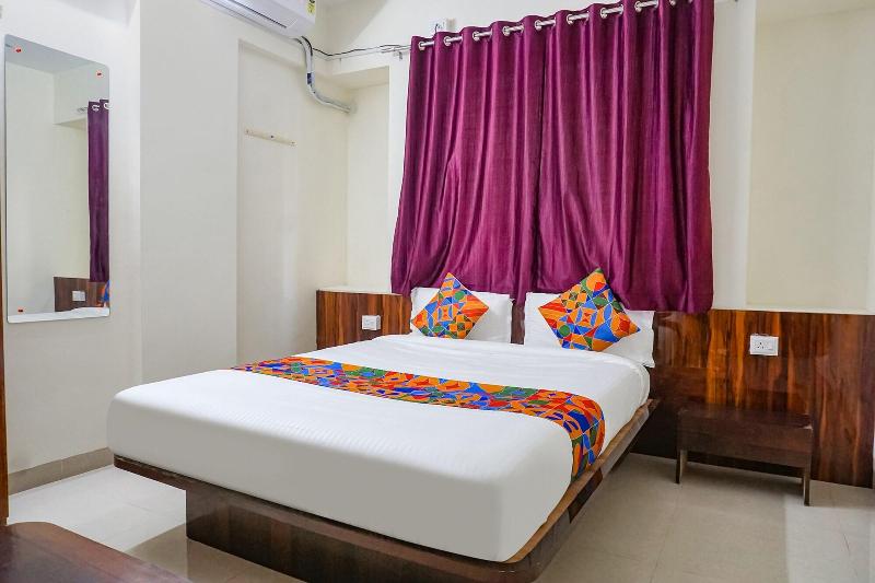 Fabhotel Stay Inn image