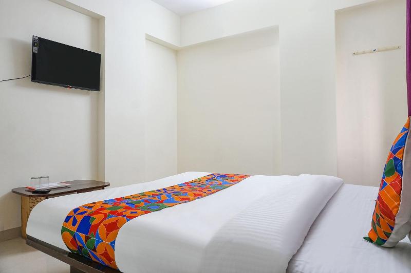 Fabhotel Stay Inn image