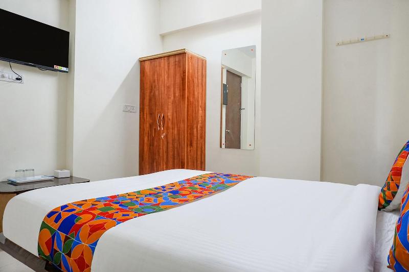 Fabhotel Stay Inn image