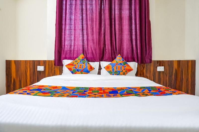 Fabhotel Stay Inn image