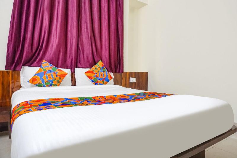 Fabhotel Stay Inn image