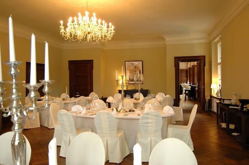 Schloss Kartzow image