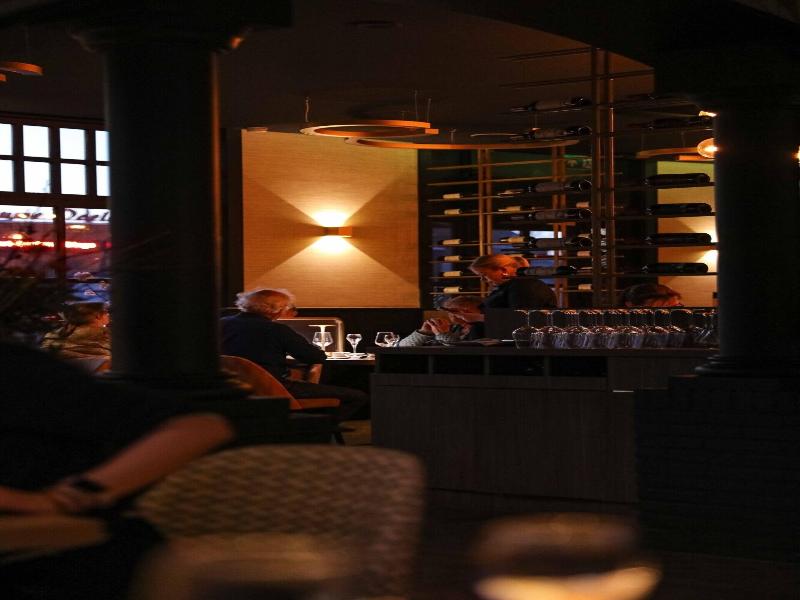 Hotel Snouck Van Loosen image