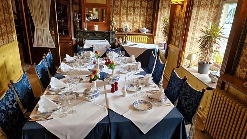 Royal Hotel Restaurant Bonhomme image