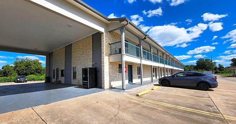 Scottish Inns And Suites Wharton Tx — main photo