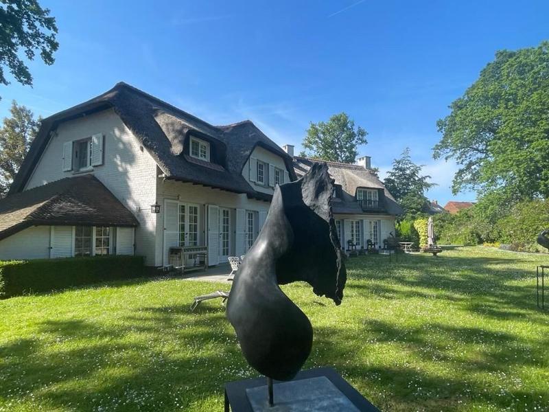 Villa Monceau image