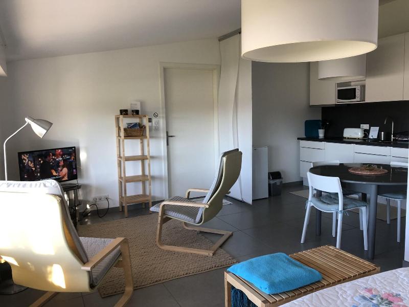 Gã®te - Grand Studio Contemporain image