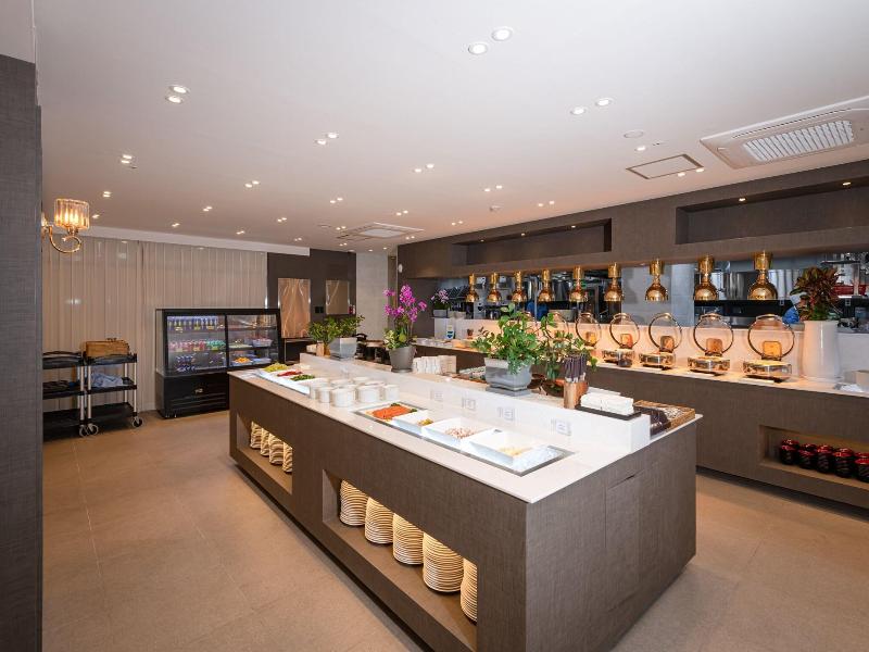 Sollago Myeongdong Hotel & Residence image