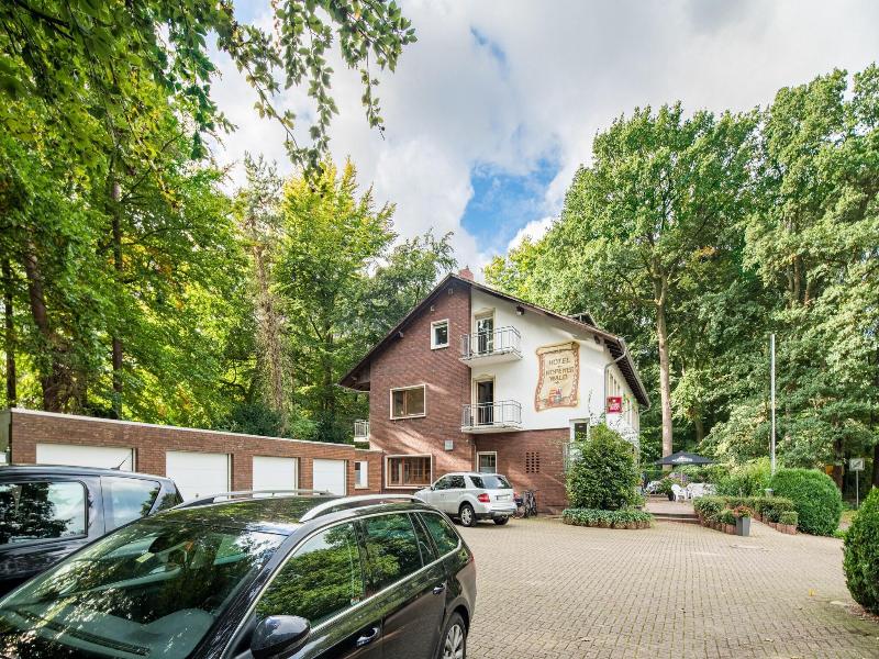 Hotel Hopener Wald Self Check In image