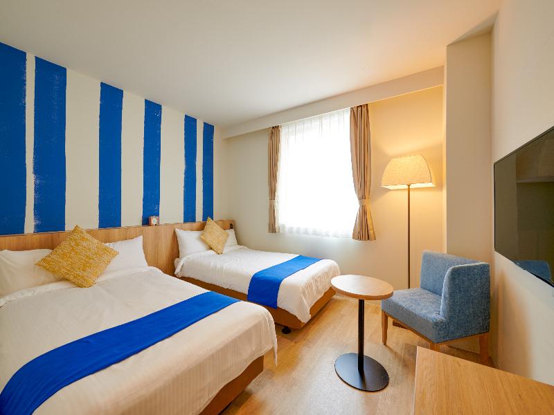 Hotel Seabreeze Coral image