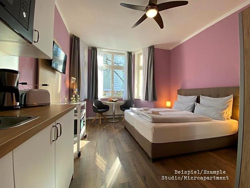 Amaroo Gv Stehaus Potsdam Aucharlottenhof Au image