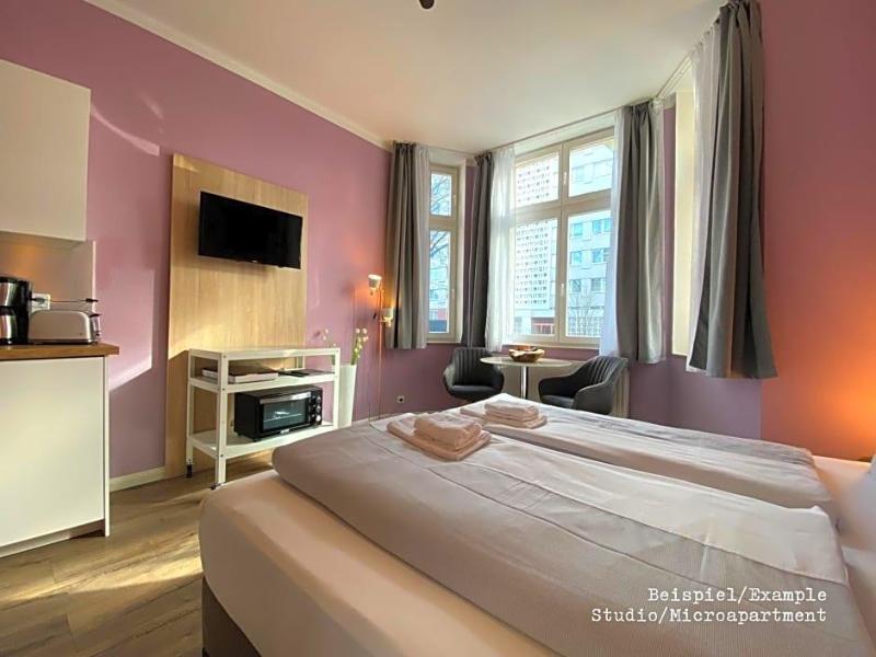 Amaroo Gv Stehaus Potsdam Aucharlottenhof Au image