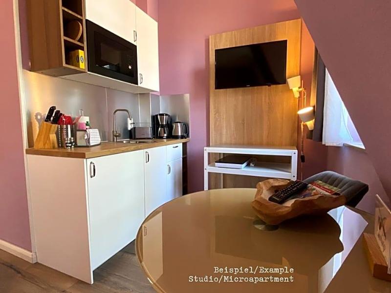 Amaroo Gv Stehaus Potsdam Aucharlottenhof Au image