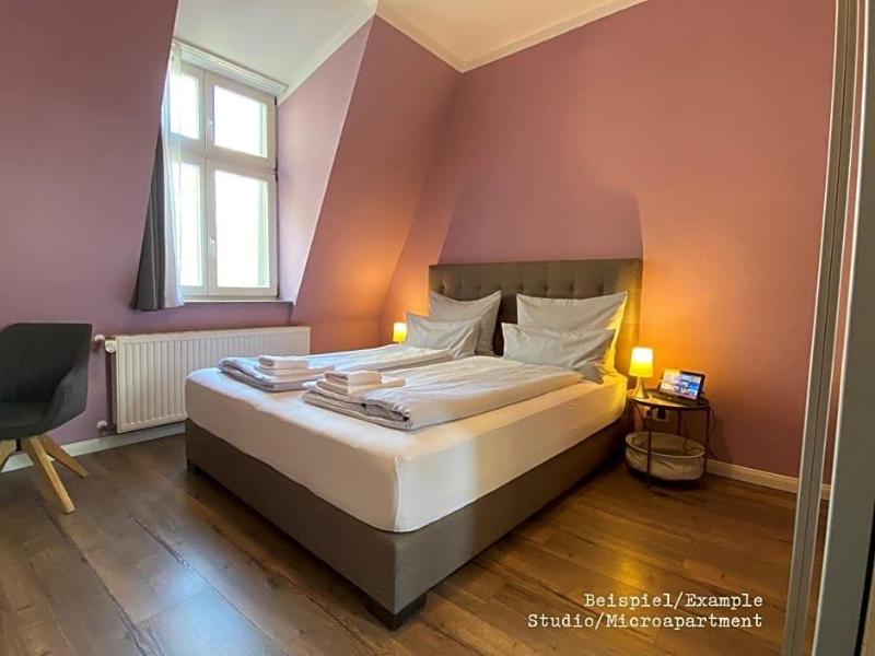 Amaroo Gv Stehaus Potsdam Aucharlottenhof Au image